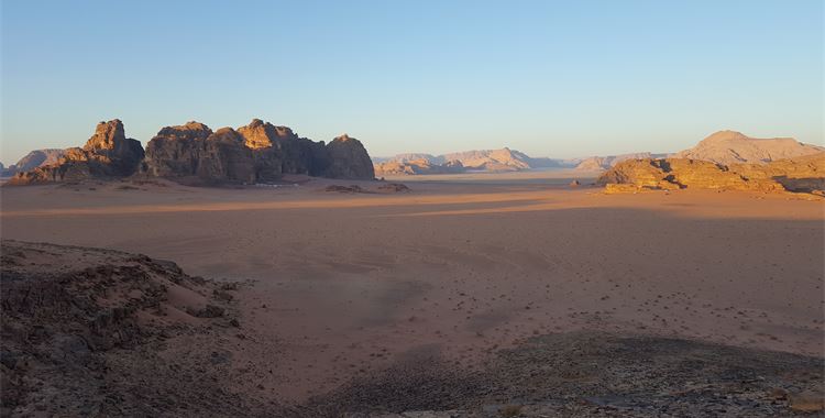 Image for Walking with the Wounded News - WWTW team heads out to Jordon to trek the Wadi Rum  / (Wadi Rum
 - Wadi Rum
 )